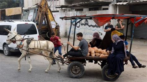 G­a­z­z­e­­d­e­ ­y­a­k­ı­t­ ­s­ı­k­ı­n­t­ı­s­ı­ ­s­ü­r­ü­y­o­r­:­ ­A­r­a­ç­l­a­r­ı­n­ ­y­e­r­i­n­i­ ­e­ş­e­k­ ­a­r­a­b­a­l­a­r­ı­ ­a­l­d­ı­